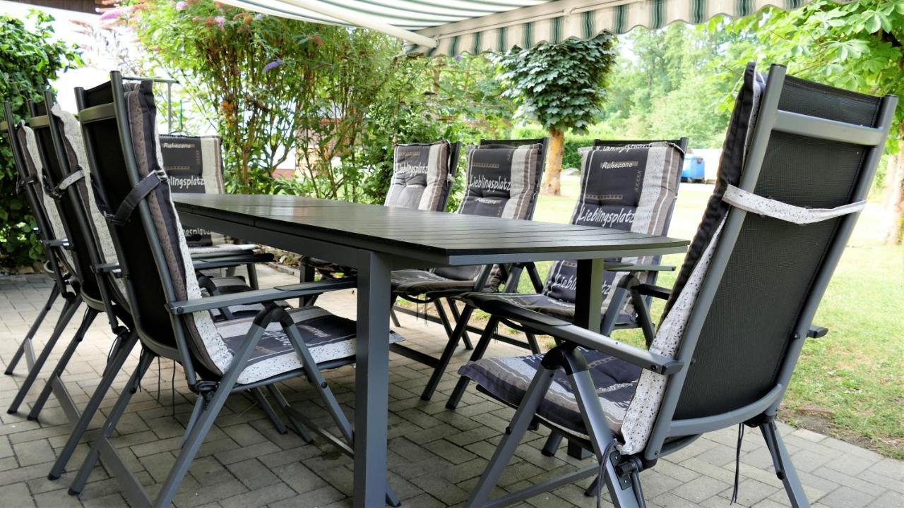 Helles Ferienhaus Im Landhausstil Fuer Bis Zu 10 Personen Frielendorf エクステリア 写真